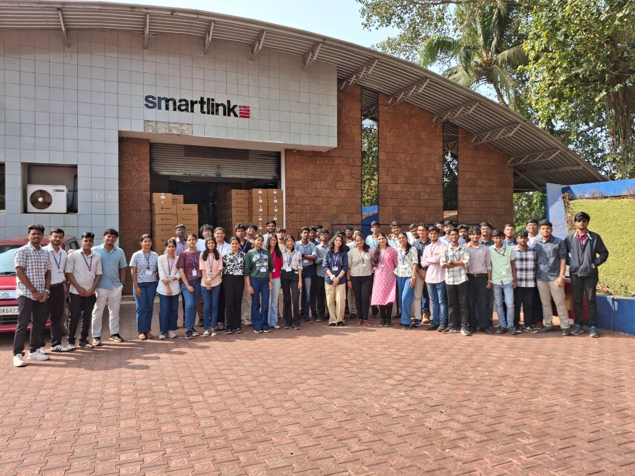 Read more about the article Industrial Visit Report: Smartlink Holdings Ltd.